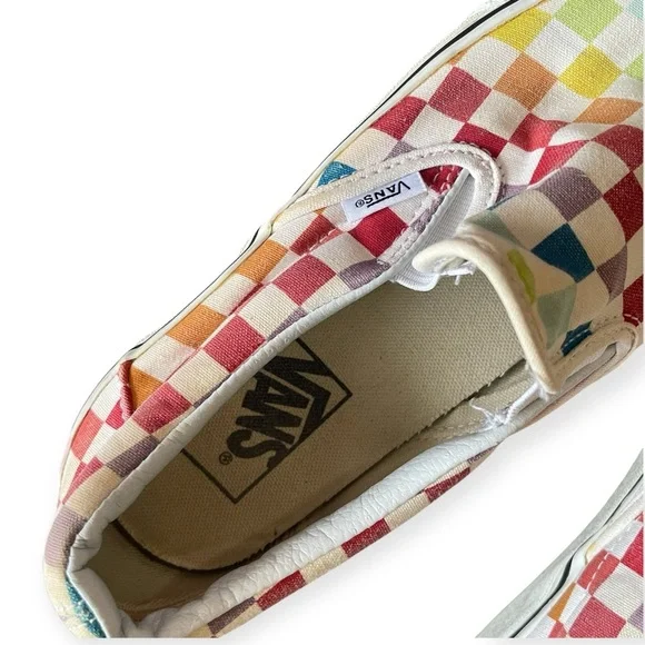 ❌VANS Rainbow Checkered Slip-On Canvas Sneakers, Men's 7.5 Wom's 9 - Picture 7 of 11